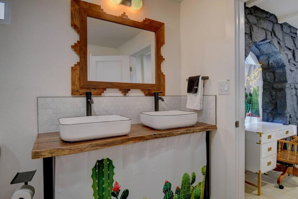 Prickly Pear At Cactus Flower-Hot Tub-Pet Friendly-No Pet Fees! Albuquerque Kültér fotó